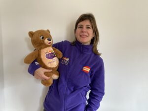Looking for a fun way to introduce your little one to Spanish? MEET ME! I’m Maria, a passionate, native Spanish teacher from South America, who truly believes that learning a new language opens up a world of possibilities. She runs a friendly and flexible Spanish program for kids from 18 months to 11 years old, offering everything from nursery sessions and school clubs to online lessons. Whether it’s a group class or one-on-one, in-person or virtual, I make learning Spanish exciting and easy. Introducing your child to a second language early not only boosts their brainpower but also helps them become more creative, curious, and open-minded. It's a fun way to give them a head start in a world that's more connected than ever!